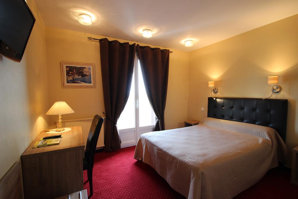 Hotel Le Valaurie Saint-Nazaire  Екстериор снимка