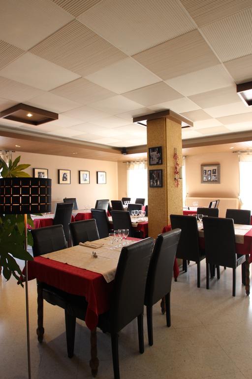 Hotel Le Valaurie Saint-Nazaire  Екстериор снимка