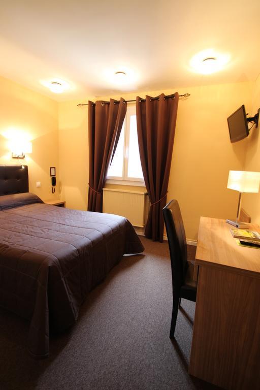 Hotel Le Valaurie Saint-Nazaire  Екстериор снимка