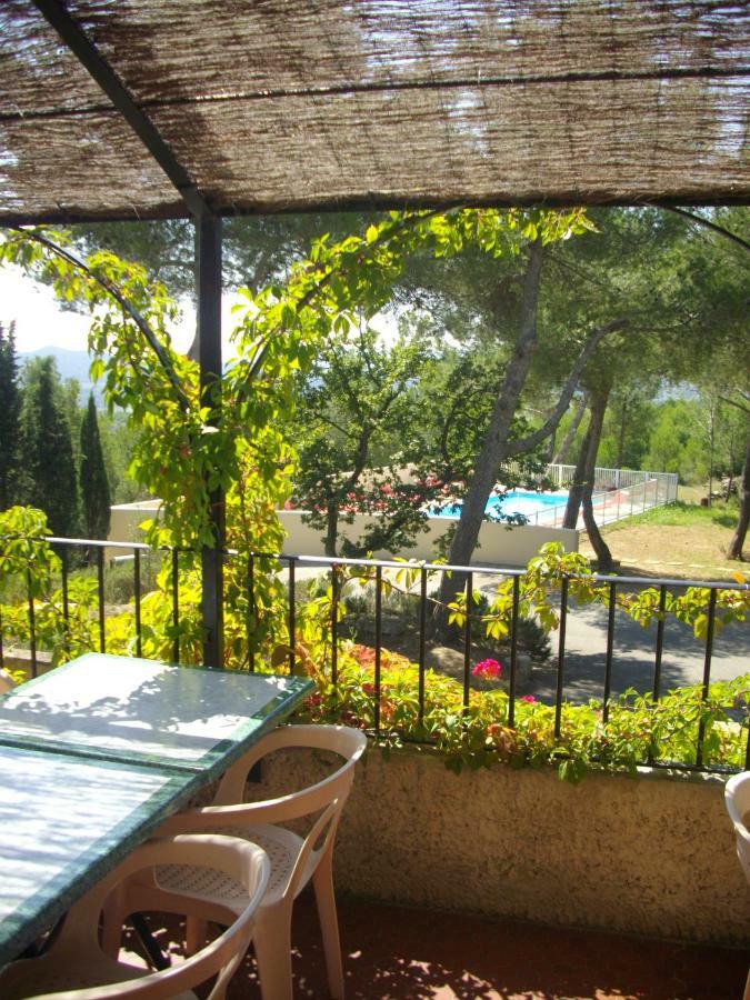 Hotel Le Valaurie Saint-Nazaire  Екстериор снимка